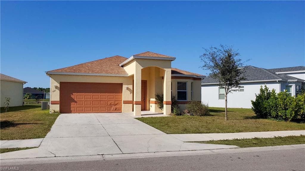 991 Hamilton ST IMMOKALEE, FL 34142