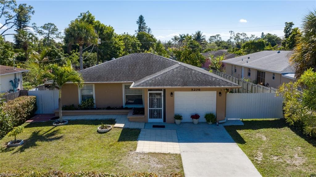 5206 Jennings ST NAPLES, FL 34113