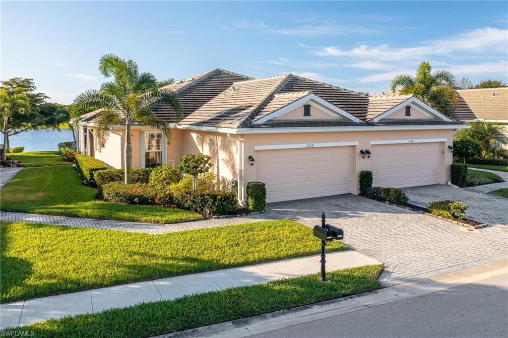 2658 Anguilla DR CAPE CORAL, FL 33991