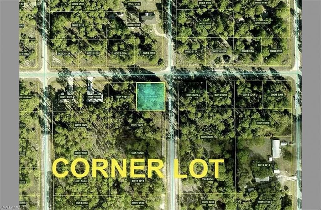 4206 E 10th ST LEHIGH ACRES, FL 33972