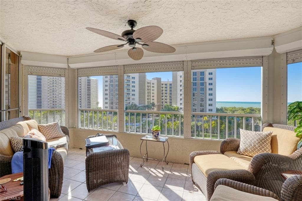 11118 Gulf Shore DR A-602 NAPLES, FL 34108