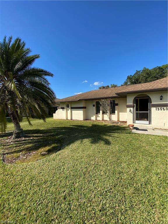 13520 Marquette BLVD FORT MYERS, FL 33905