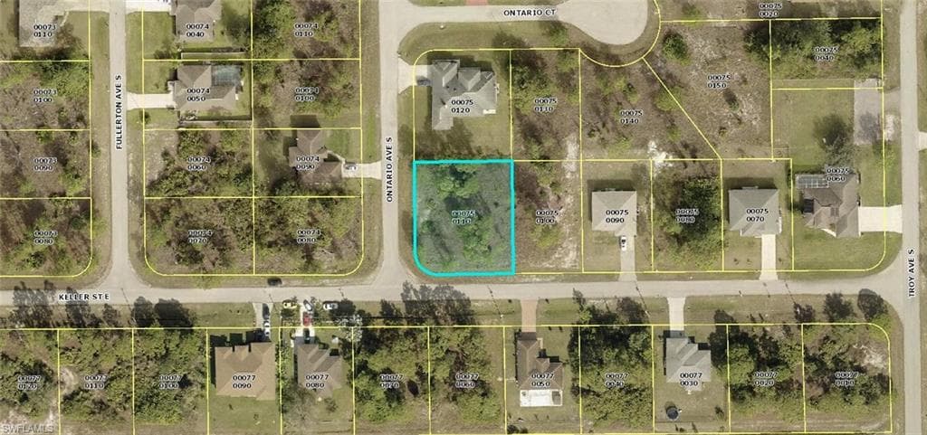 651 Keller ST E LEHIGH ACRES, FL 33974