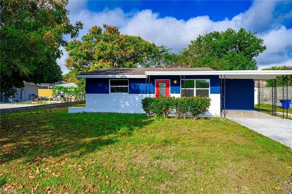 27962 Lime ST BONITA SPRINGS, FL 34135
