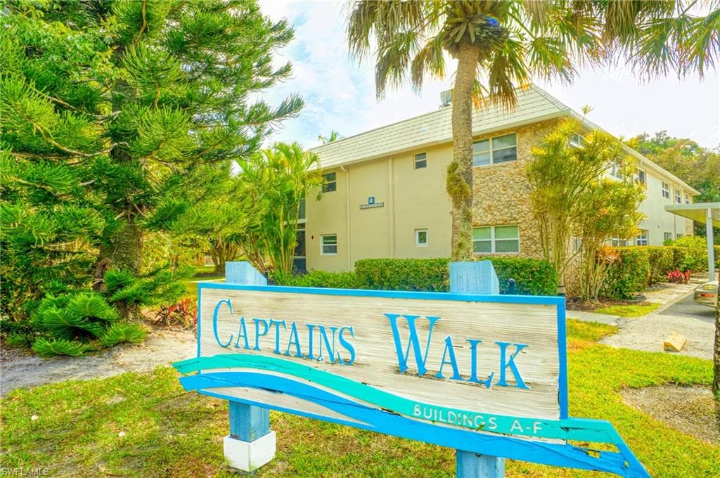 601 Periwinkle WAY C5 SANIBEL, FL 33957
