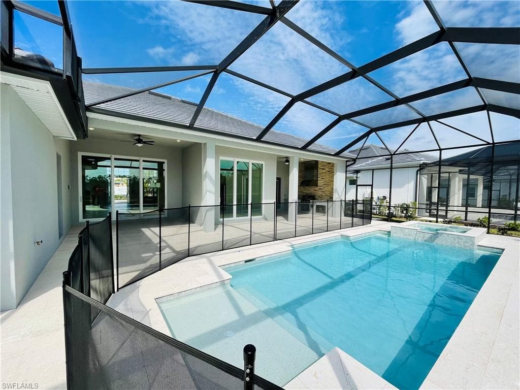 18372 WILDBLUE BLVD FORT MYERS, FL 33913