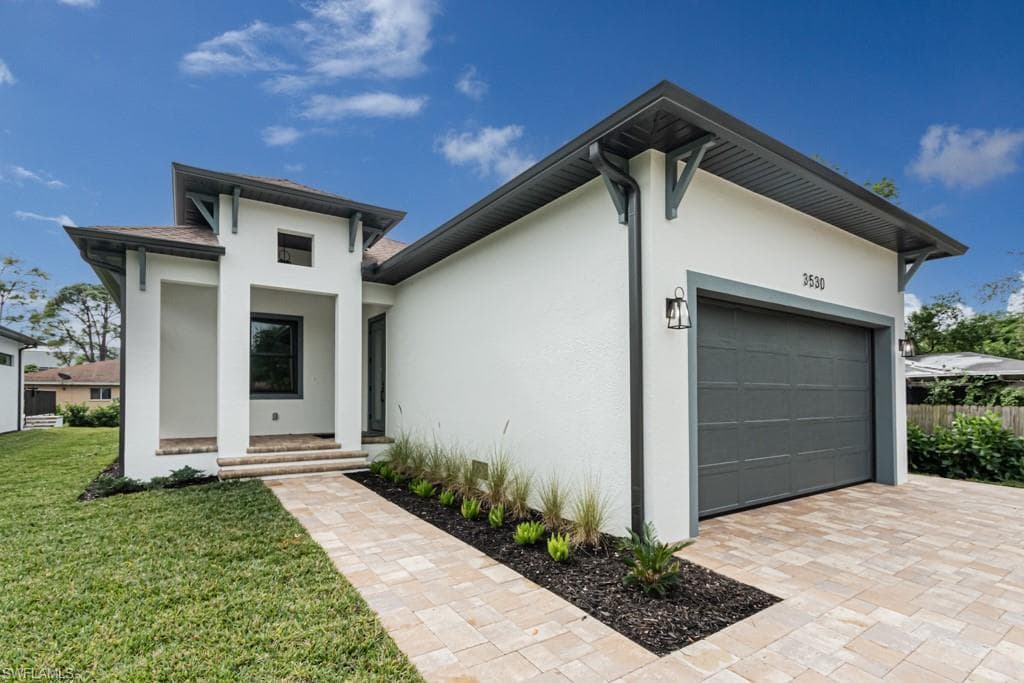 3530 Hibiscus AVE NAPLES, FL 34104