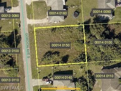 737/739 Gordon AVE S LEHIGH ACRES, FL 33973