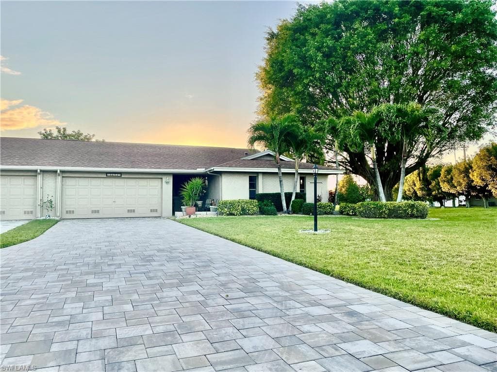 5653 Arvine CIR FORT MYERS, FL 33919