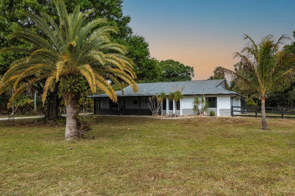 6721 Briarcliff RD FORT MYERS, FL 33912