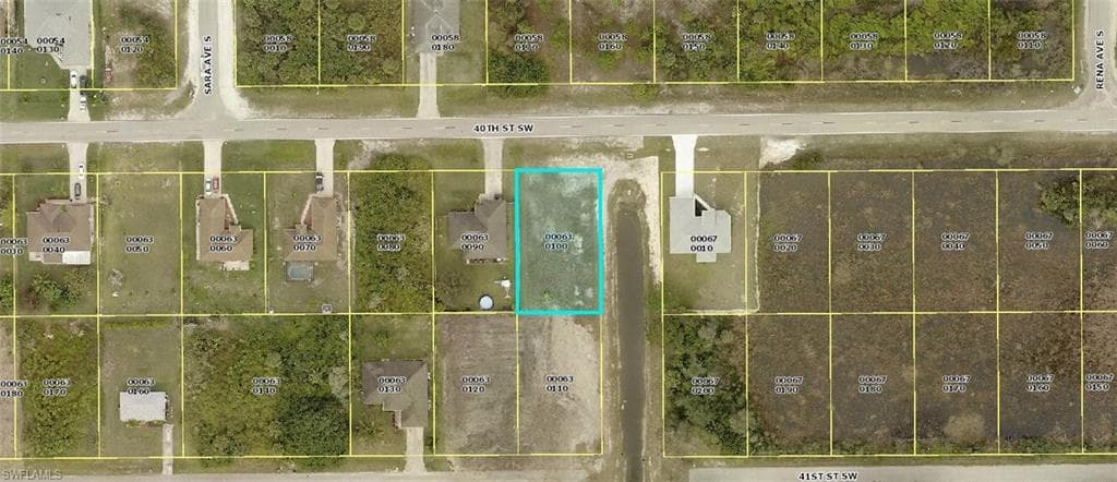 3313 40th ST SW LEHIGH ACRES, FL 33976