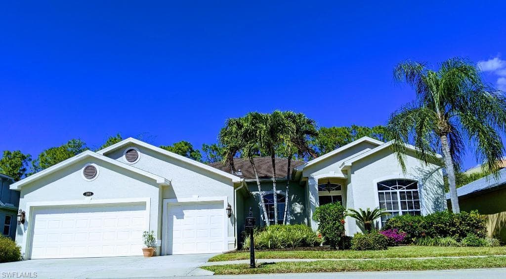 289 Spider Lily LN NAPLES, FL 34119