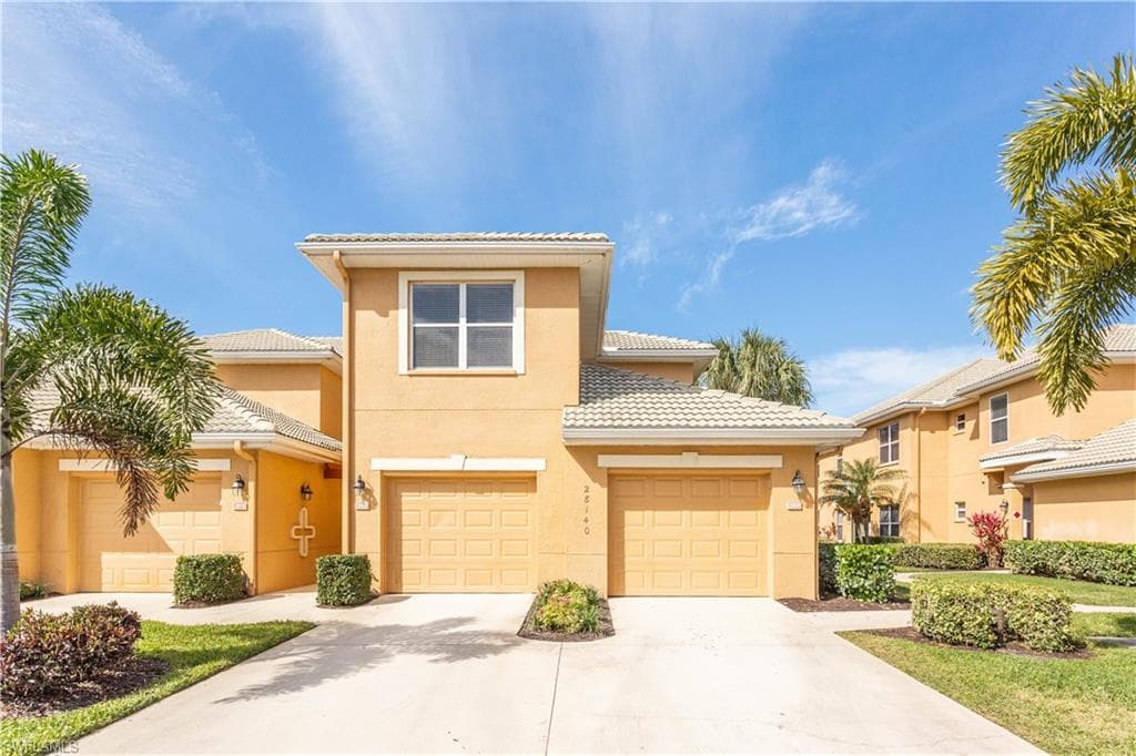 28140 Donnavid CT 8 BONITA SPRINGS, FL 34135