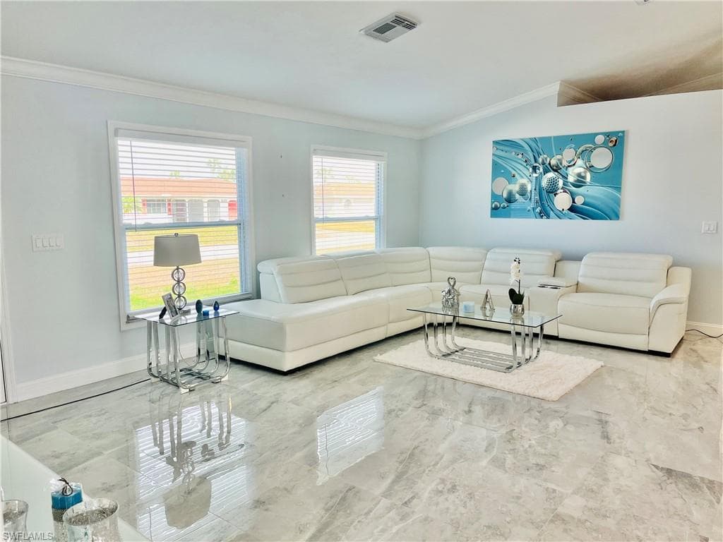 7562 Laurel Valley RD FORT MYERS, FL 33967