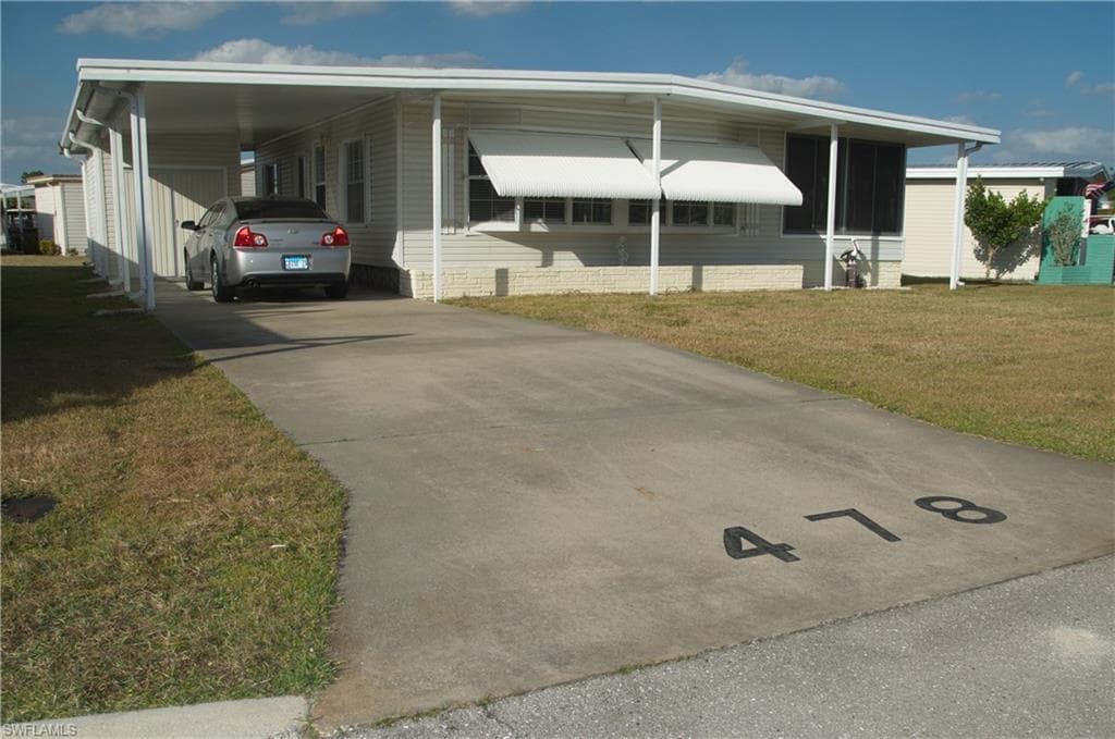 478 Nicklaus BLVD NORTH FORT MYERS, FL 33903