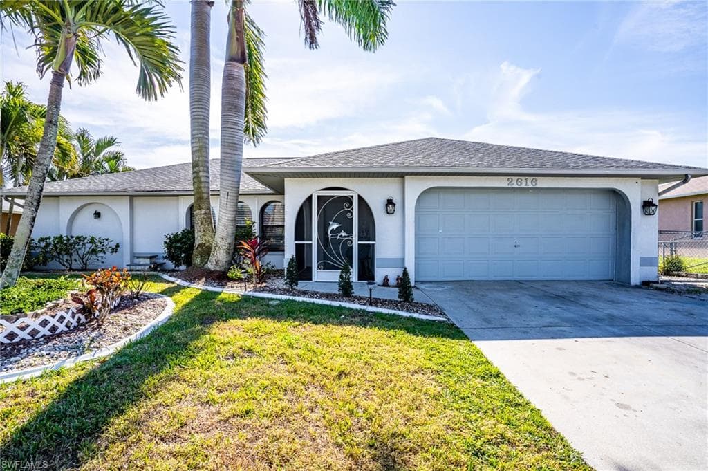 2616 SW 26th TER CAPE CORAL, FL 33914