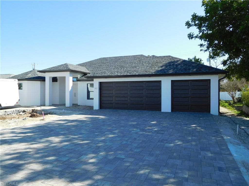 142 SE 30th ST CAPE CORAL, FL 33904