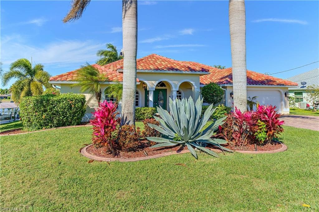 4018 Oasis BLVD CAPE CORAL, FL 33914