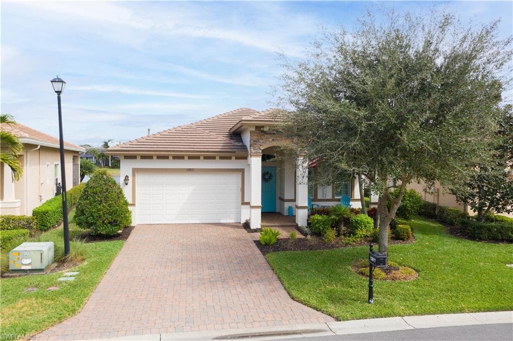 12817 Fairway Cove CT FORT MYERS, FL 33905