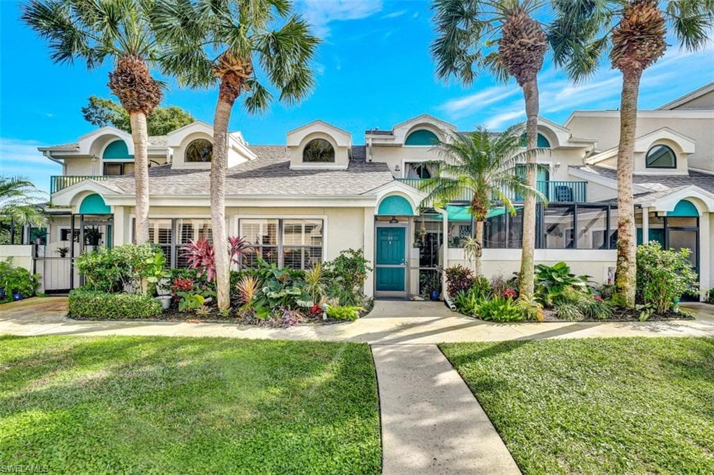 65 Emerald Woods DR E2 NAPLES, FL 34108