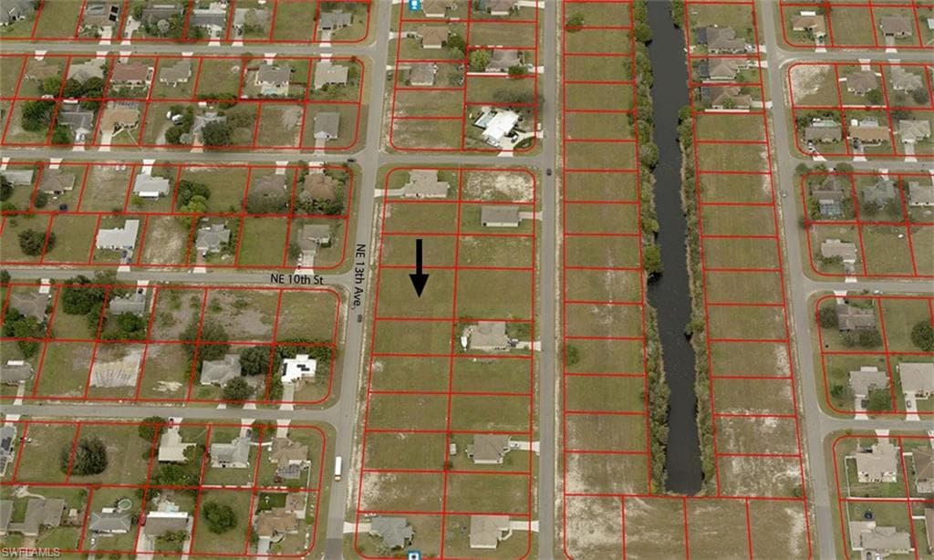 927 NE 13th AVE CAPE CORAL, FL 33909