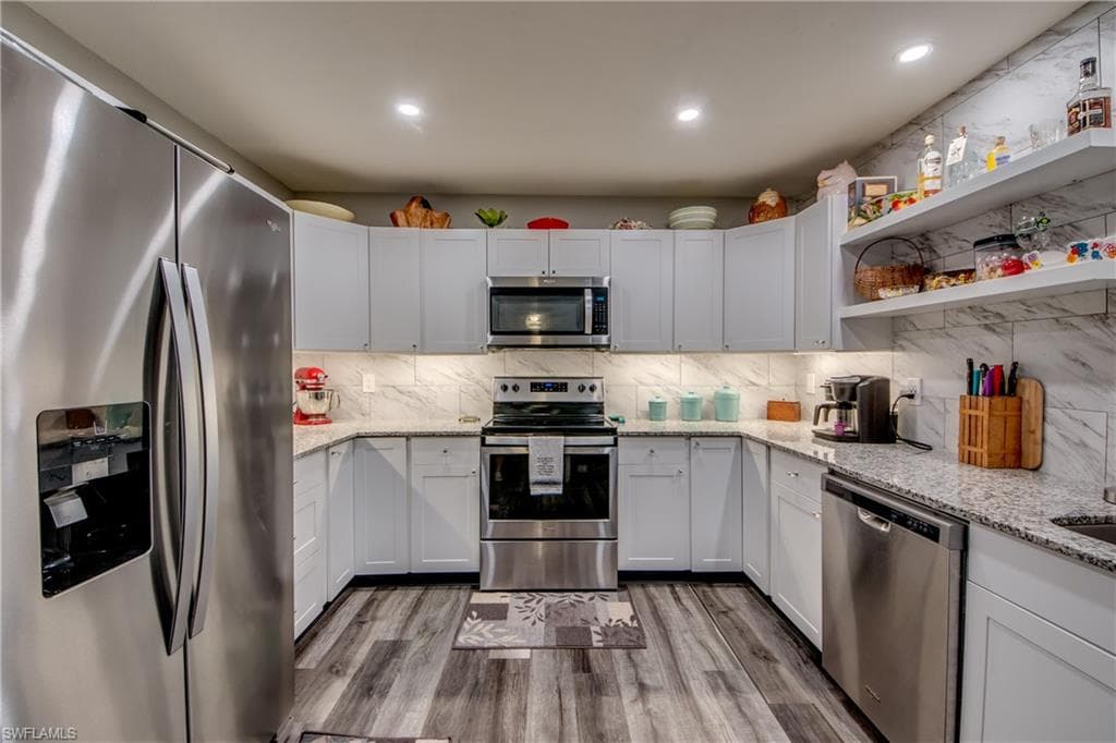 15463 Crystal Lake DR NORTH FORT MYERS, FL 33917