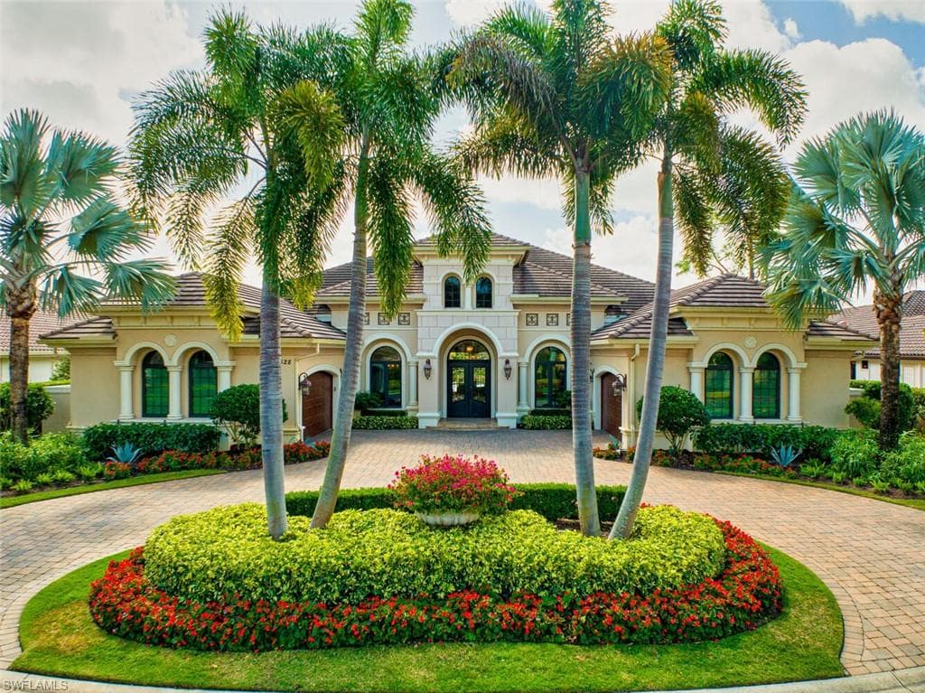 16528 CELLINI LN NAPLES, FL 34110