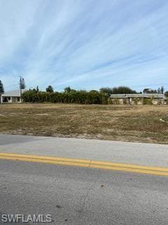 4621 SE 5th AVE CAPE CORAL, FL 33904