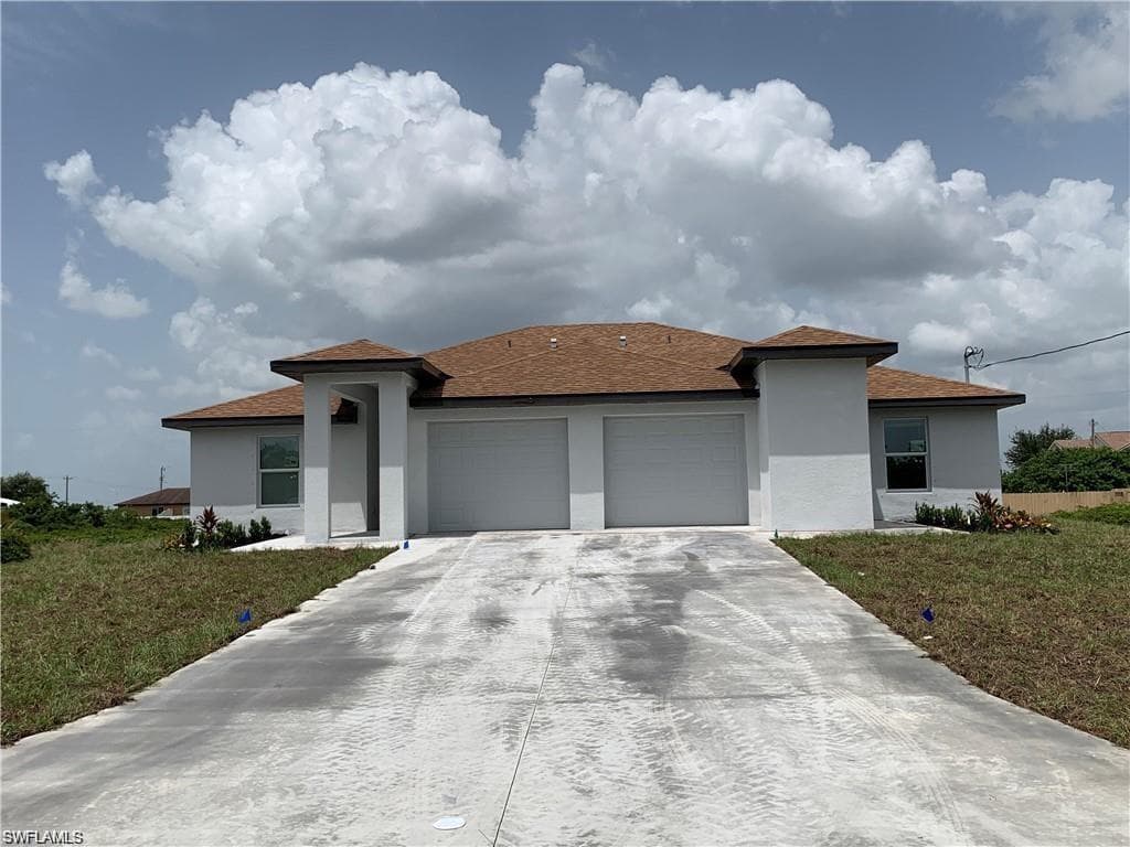 712 Gretchen AVE S LEHIGH ACRES, FL 33973