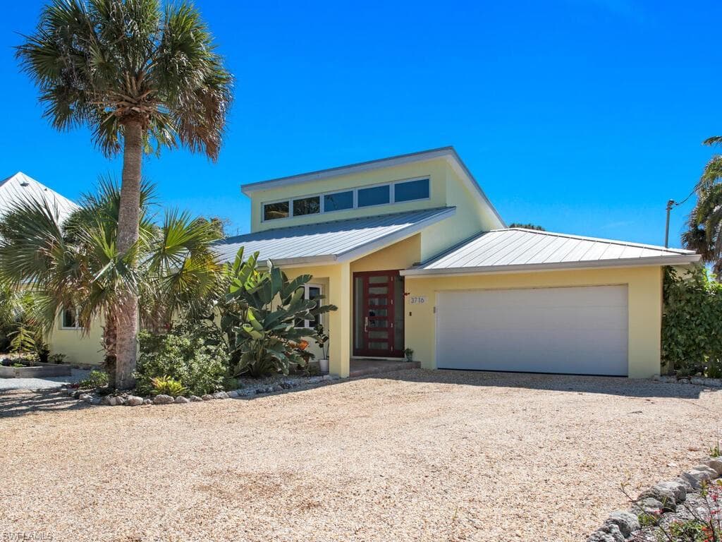 3716 Coquina DR SANIBEL, FL 33957