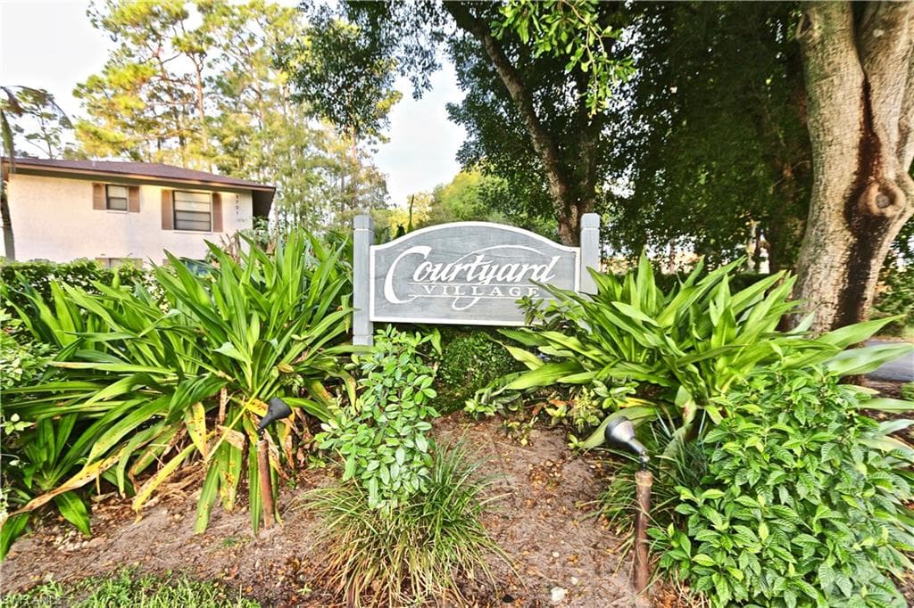 1701 Courtyard WAY A-205 NAPLES, FL 34112