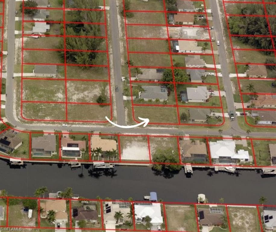 141 SW 35th AVE CAPE CORAL, FL 33991