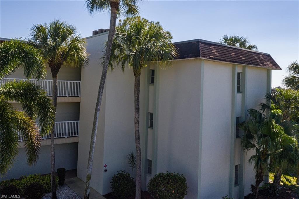 4840 Golf Club CT 8 NORTH FORT MYERS, FL 33903