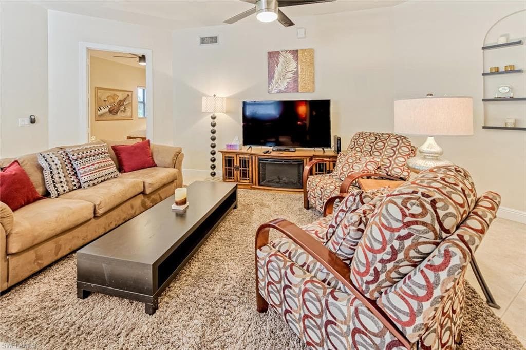 27024 Adriana CIR 101 BONITA SPRINGS, FL 34135
