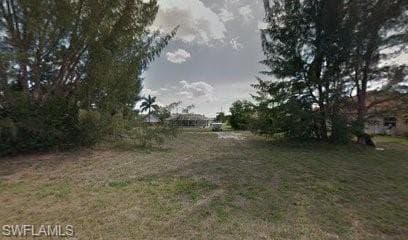 3226 4th TER CAPE CORAL, FL 33991