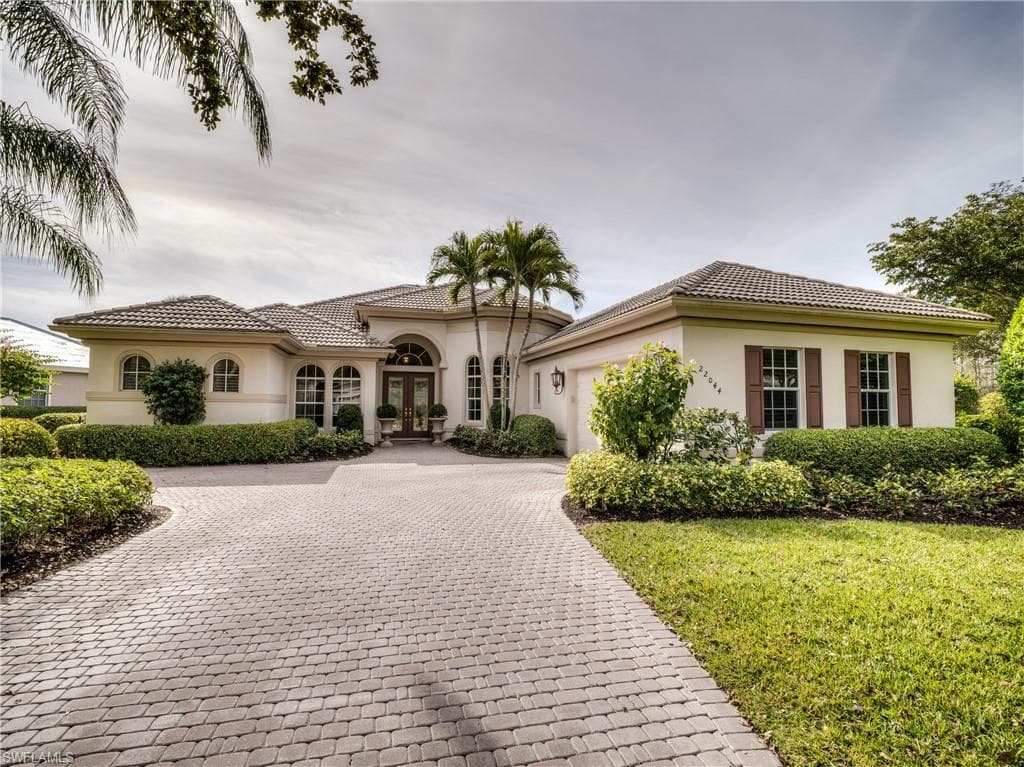 22044 Sycamore Grove ESTERO, FL 34135