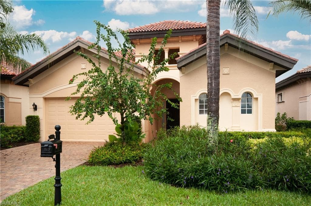 12630 Grandezza CIR ESTERO, FL 33928