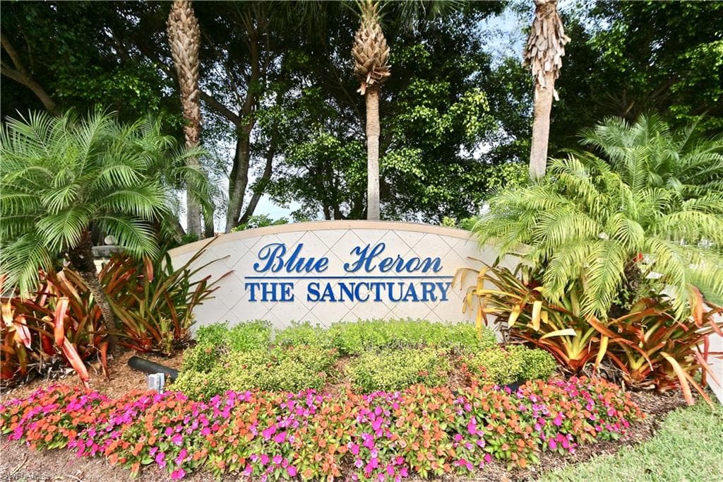 7839 Regal Heron CIR 303 NAPLES, FL 34104