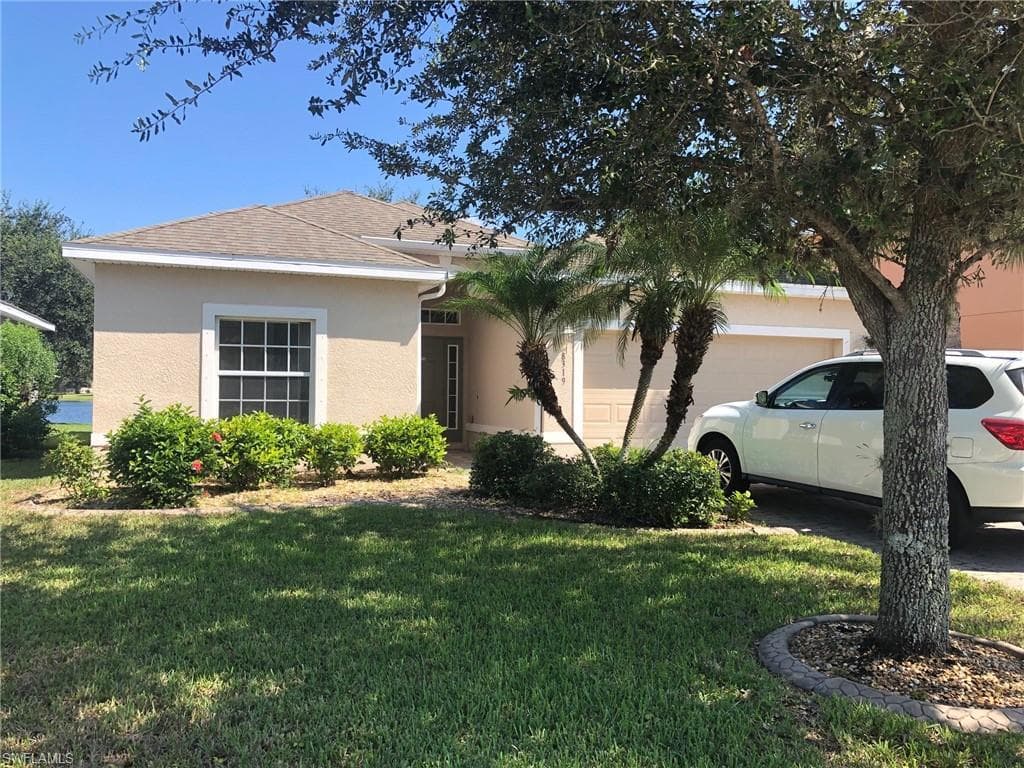 8319 Silver Birch WAY LEHIGH ACRES, FL 33971