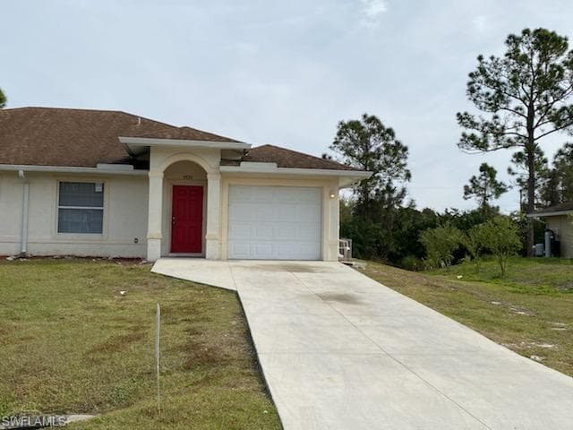4820 28th ST SW LEHIGH ACRES, FL 33973