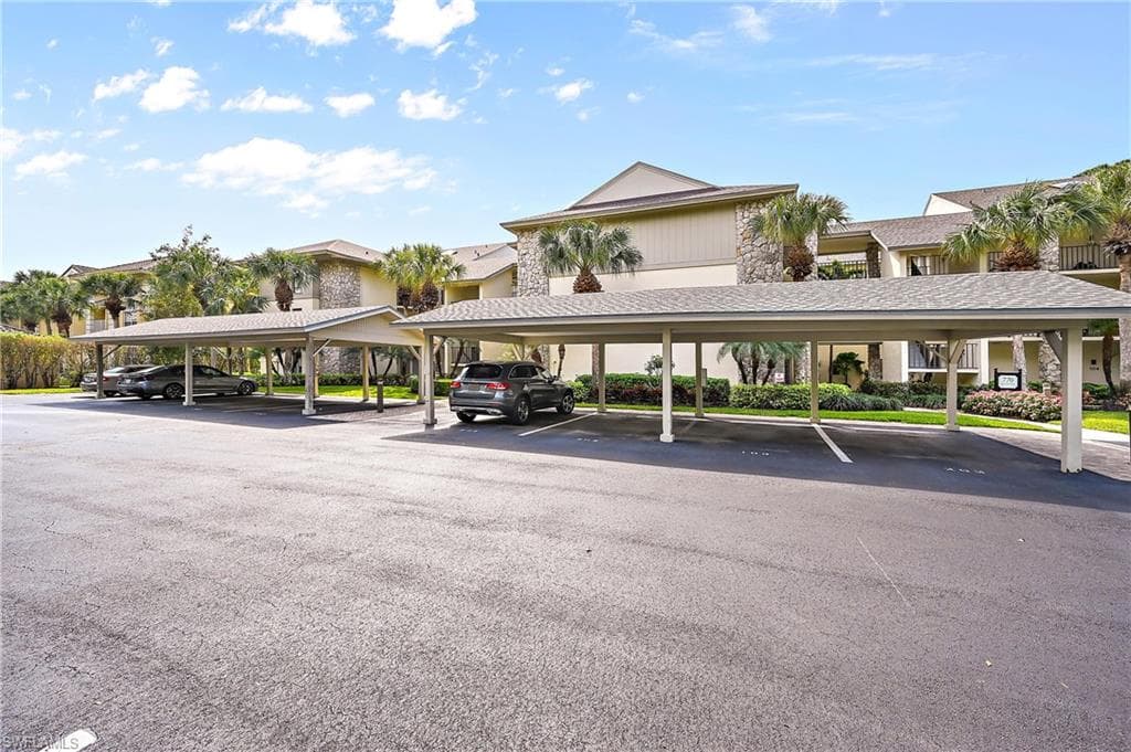 770 Eagle Creek DR 202 NAPLES, FL 34113