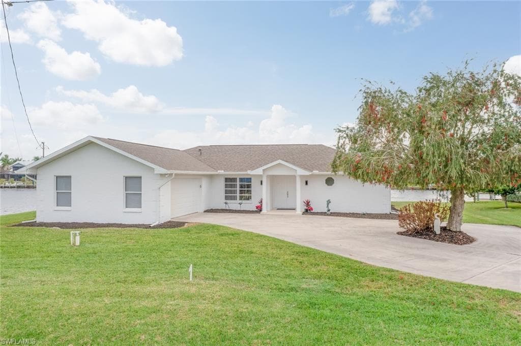 13284 Island RD FORT MYERS, FL 33905