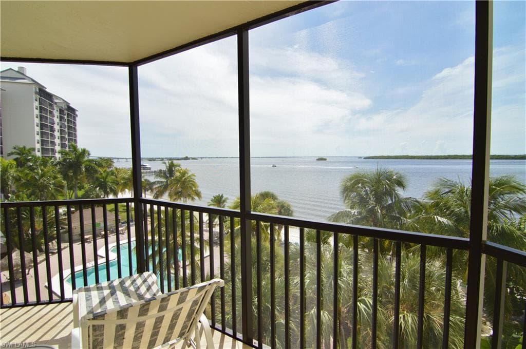 17080 Harbour Pointe DR 611 FORT MYERS, FL 33908