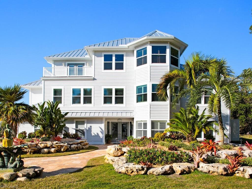 4981 Galt Island AVE ST. JAMES CITY, FL 33956