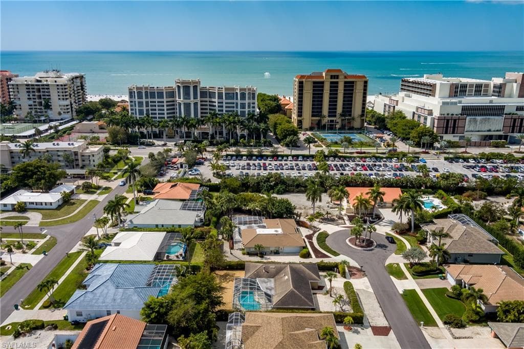 921 Montego CT MARCO ISLAND, FL 34145