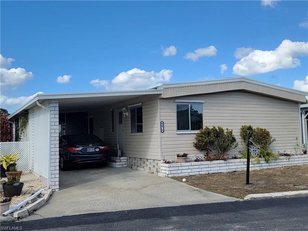 4684 Kahlua LN BONITA SPRINGS, FL 34134