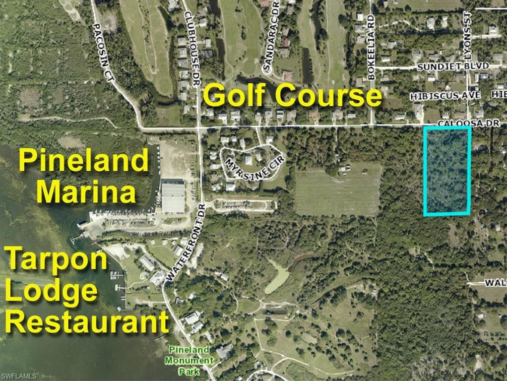 7427 Caloosa DR BOKEELIA, FL 33922