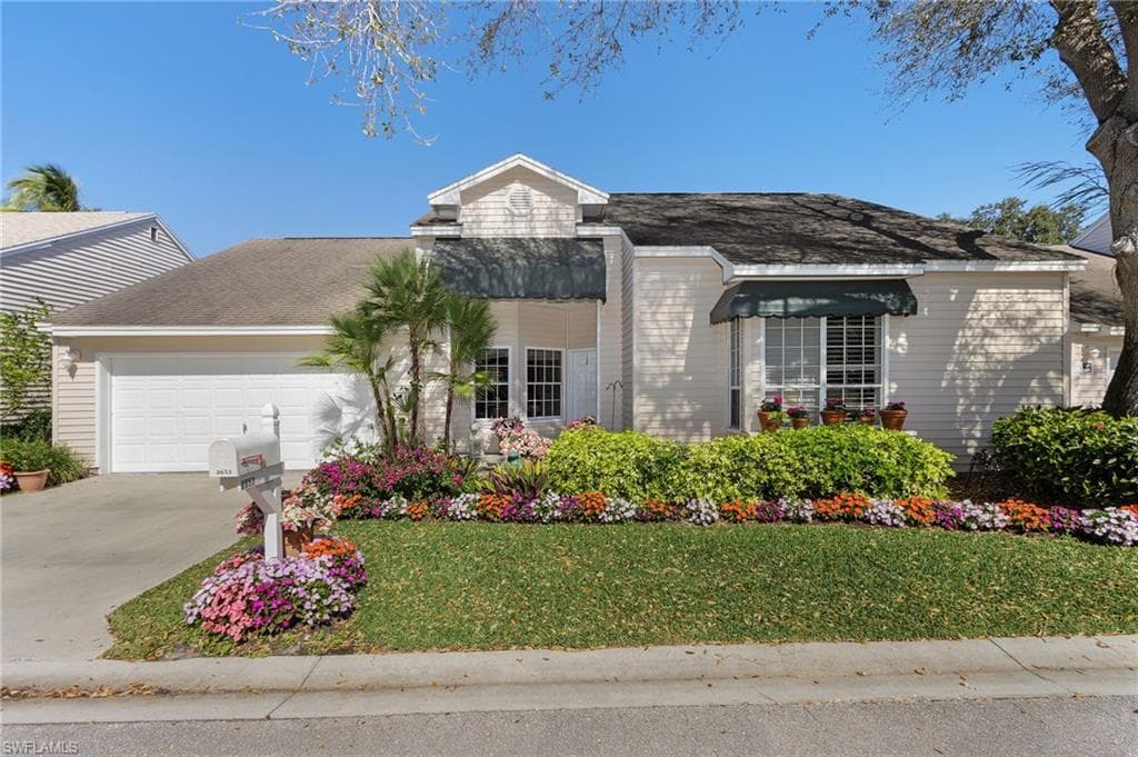 2653 Aft AVE NAPLES, FL 34109