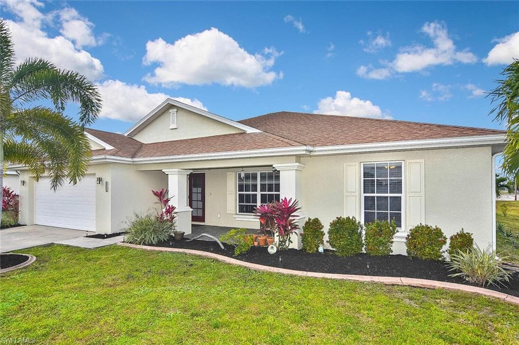 216 NW 29th AVE CAPE CORAL, FL 33993
