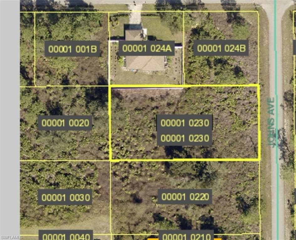 1223 Johns AVE LEHIGH ACRES, FL 33972